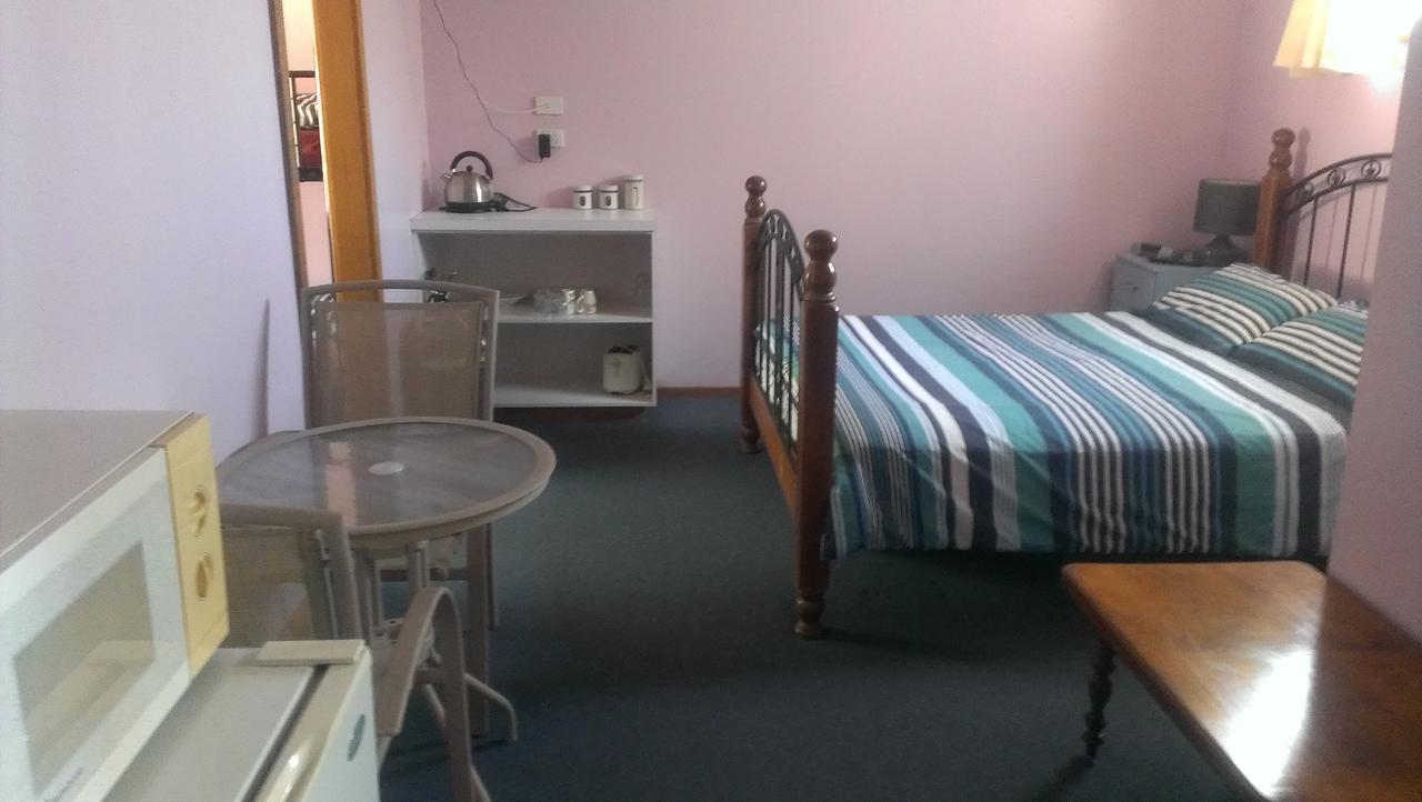 Bridport Seaside Lodge Экстерьер фото